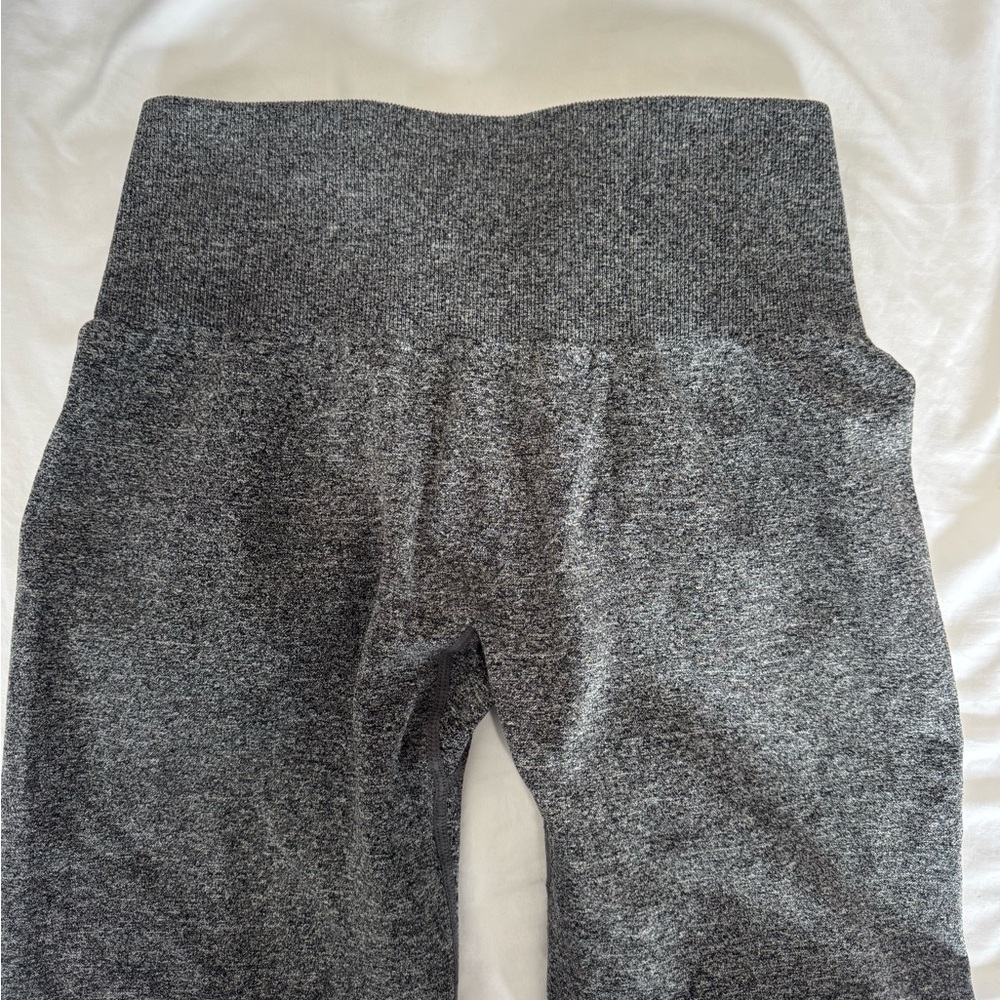 NVGTN Women's Gray High-Rise Bike Shorts